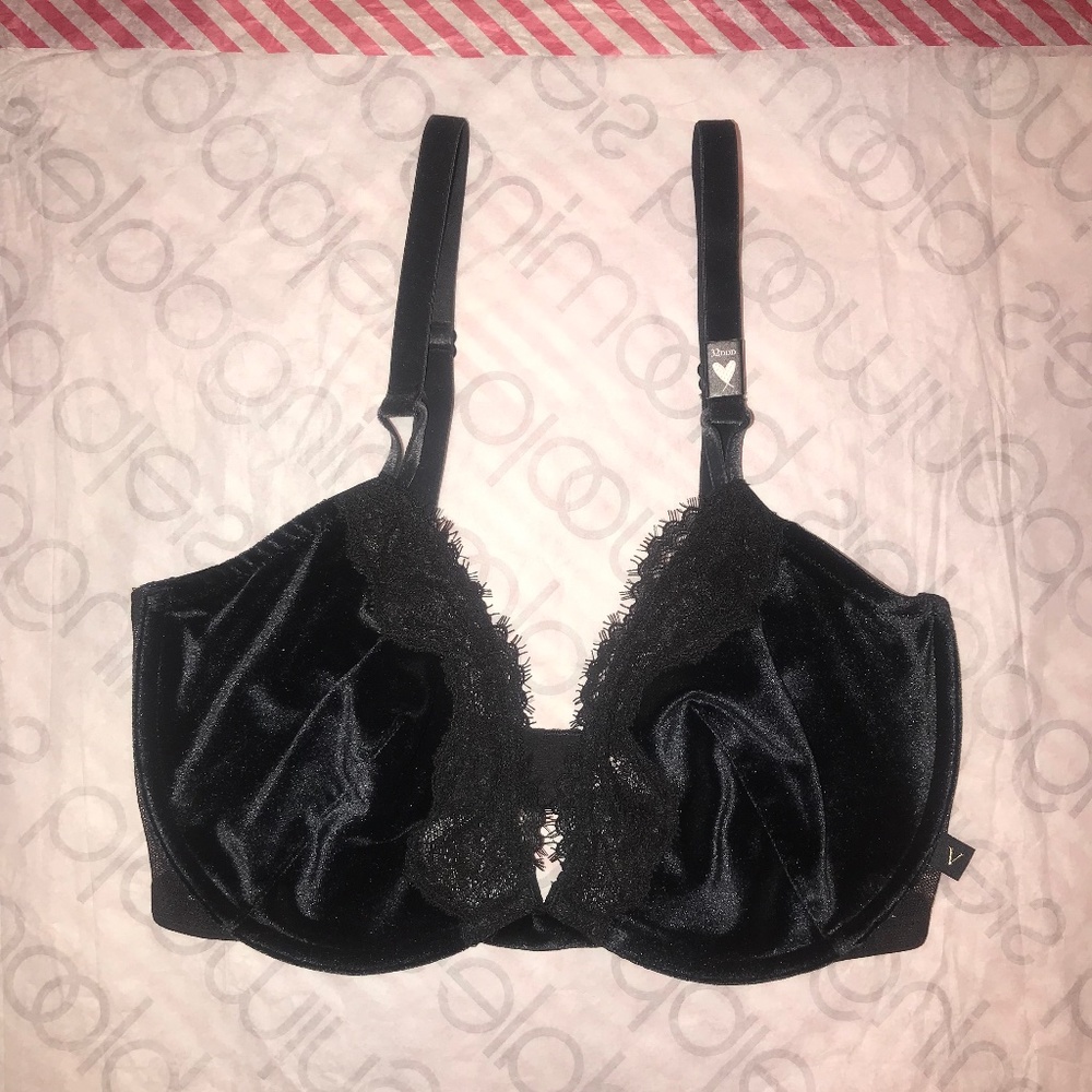 Victoria’s Secret Sexy Tee Unlined Velvet Demi Bra 32DD